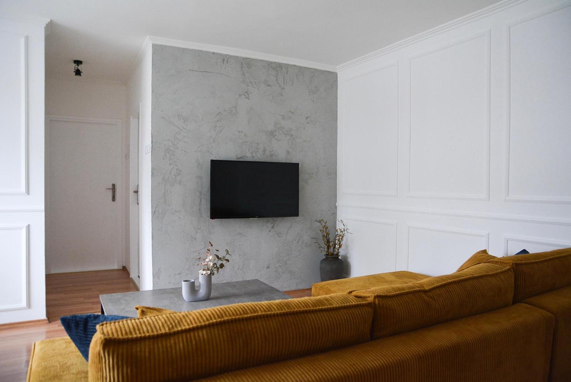Crown Apartment 4 Subotica Bagian luar foto